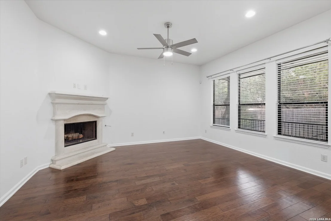 Photo of 13826 Oakview Cove