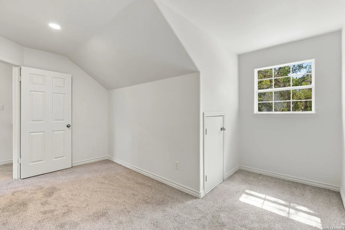 Photo of 110 RANGER DR
