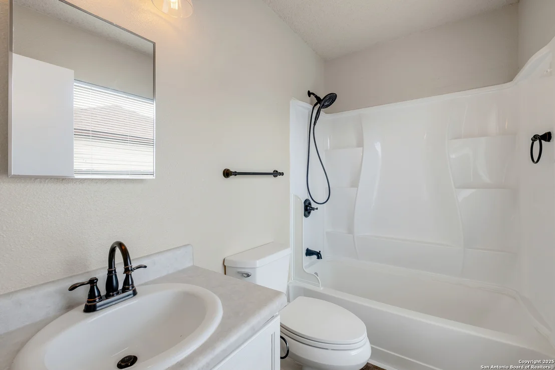 Photo of 8803 Breezefield