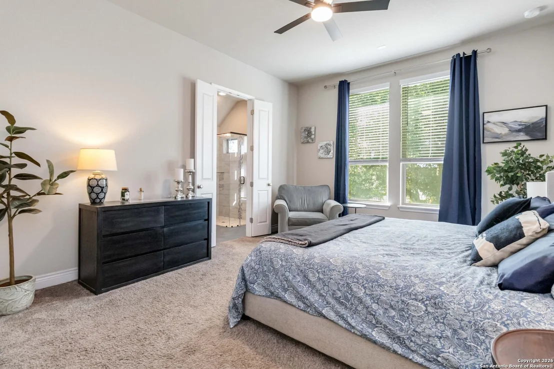 Photo of 1030 Cadogan Squire