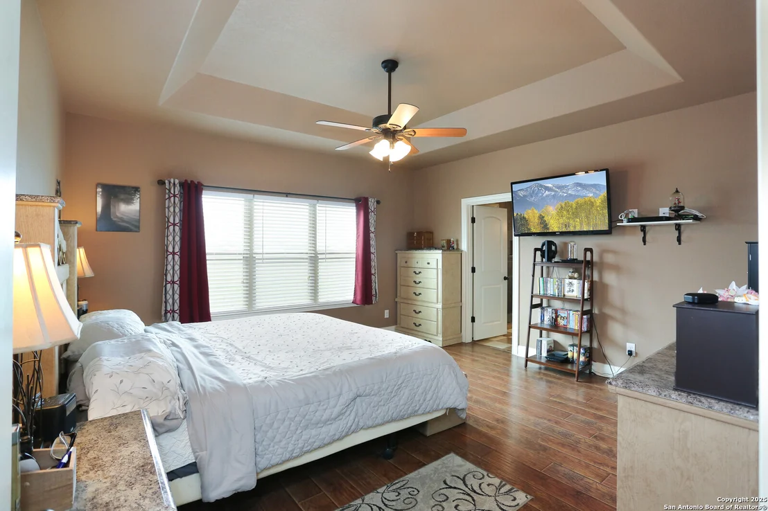 Photo of 861 County Road 464