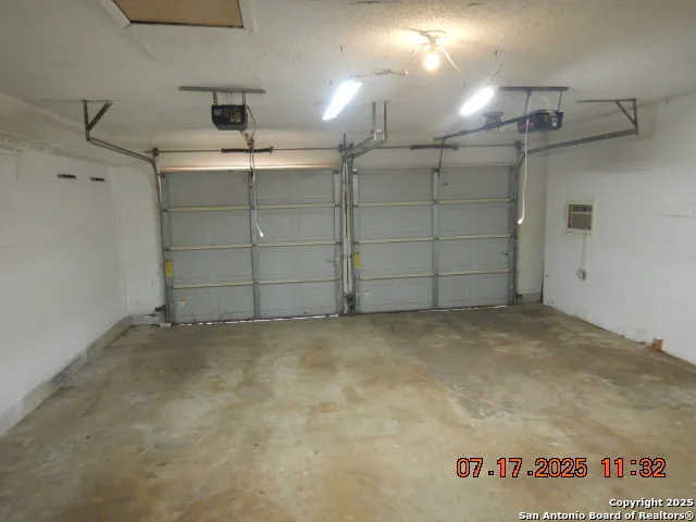 Photo of 14360 Forum Rd