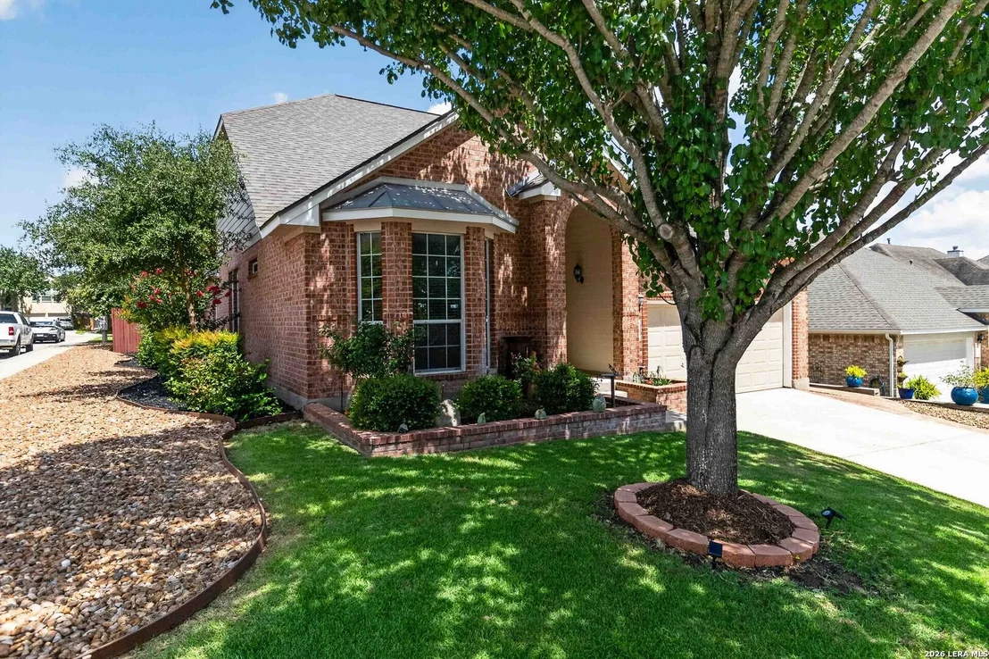 Photo of 26446 Walden Oak