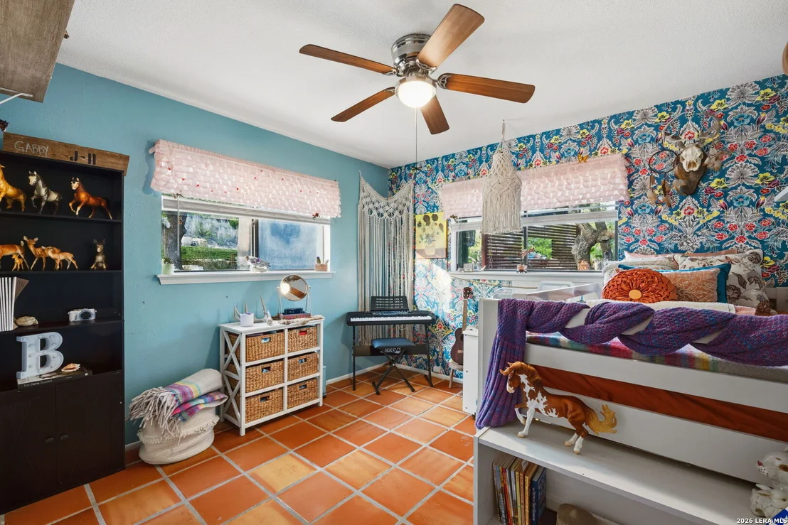 Photo of 101 Candy Ln