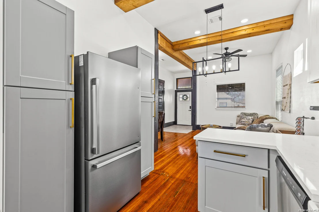 Photo of 318 Belmont