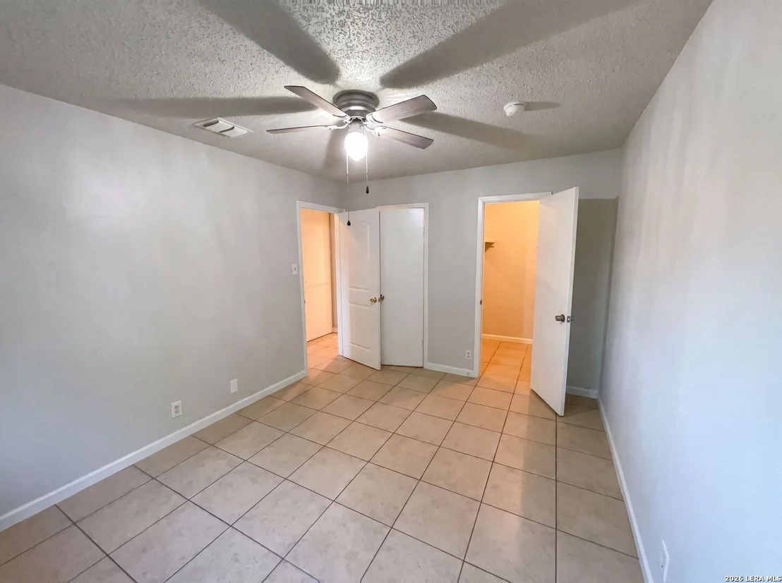 Photo of 6226 Valley Castle