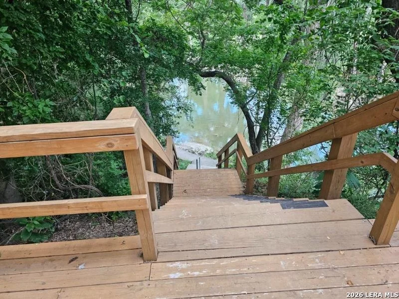 Photo of 104 Highland Woods