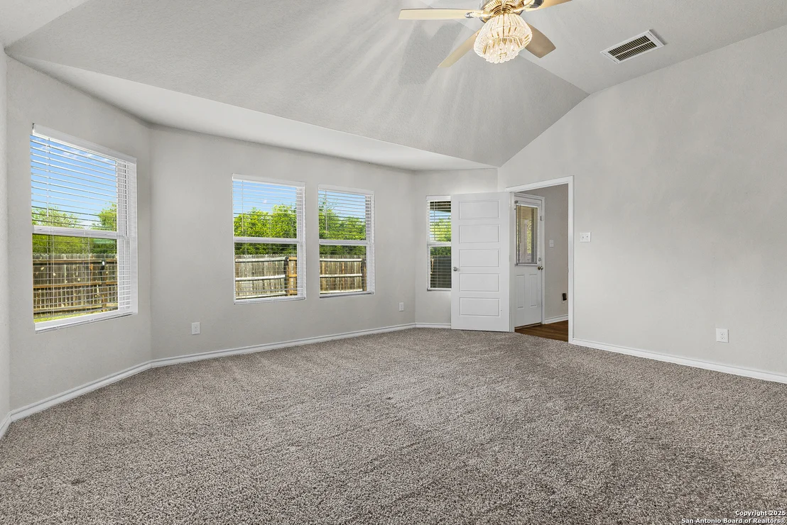 Photo of 6910 Emerald Valley