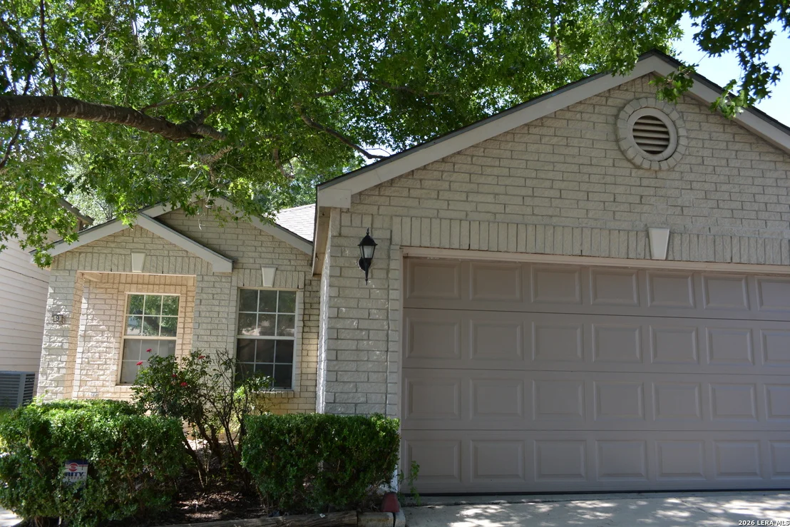 Photo of 9 Brieley