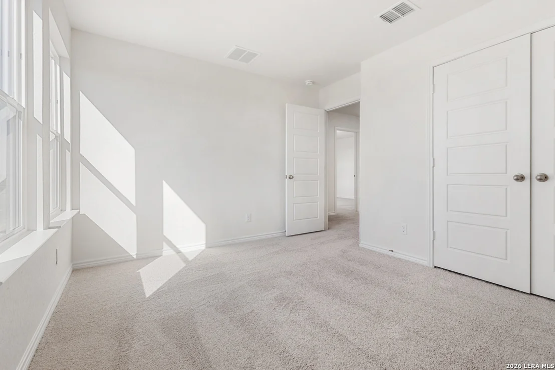 Photo of 10045 JAGGER AVENUE