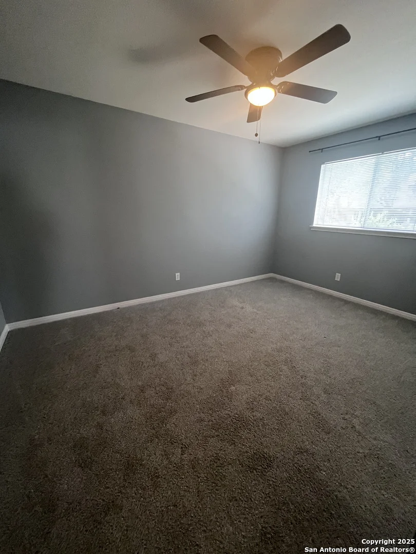 Photo of 8927 Shady Leaf