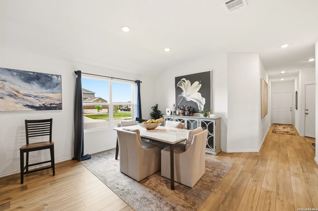 Photo of 304 SONTERRA DR