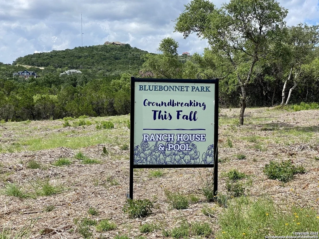 Photo of 391 PR 1748 Lot 391