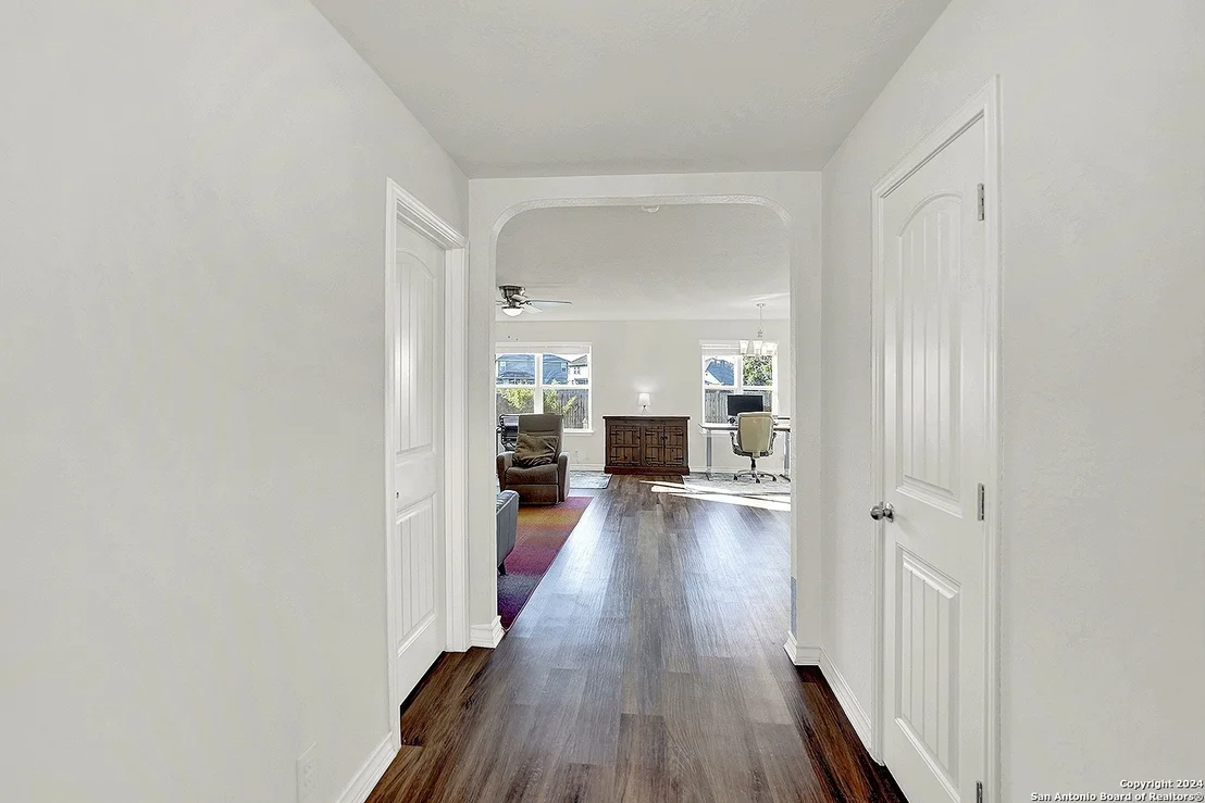 Photo of 8702 Addison Rdg