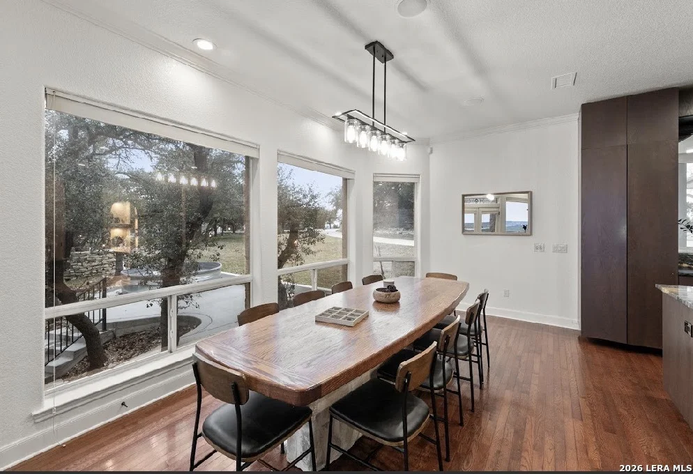 Photo of 120 Eagle Cliff Cir