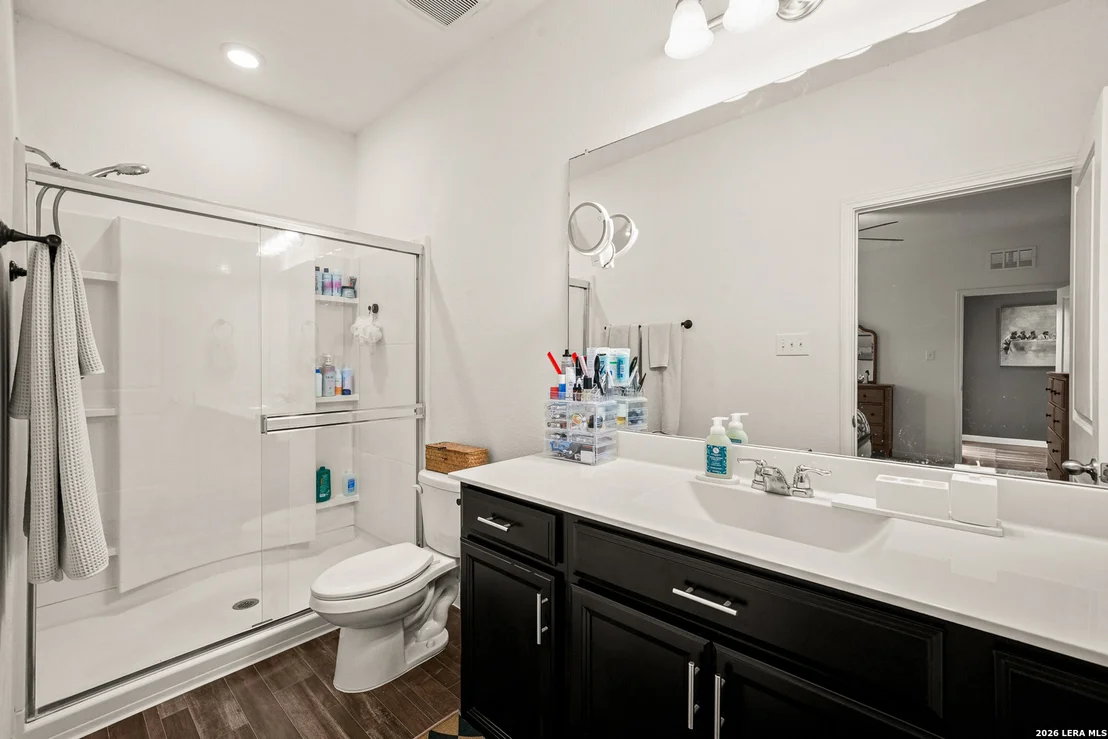 Photo of 4909 HALLIES GDN