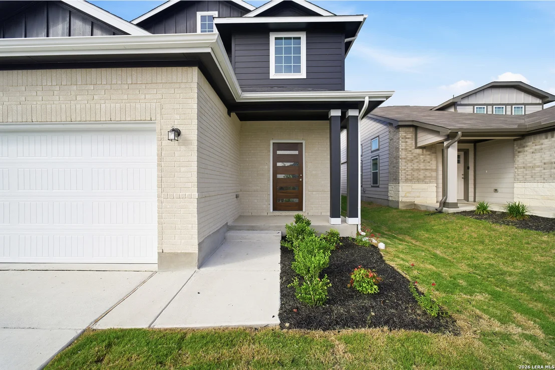 Photo of 11154 HOLLINGER CIR