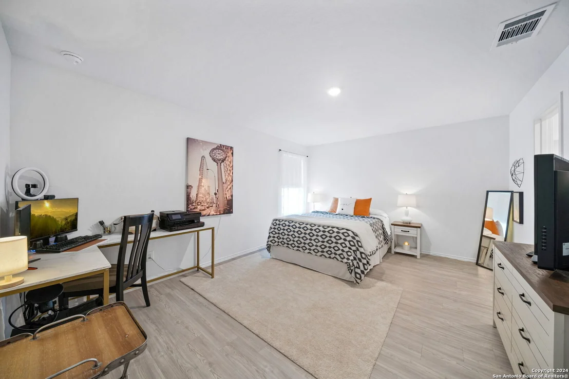 Photo of 5715 Mountain Point