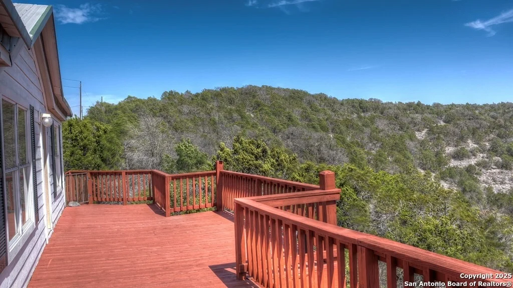 Photo of 560 Pine Mountain