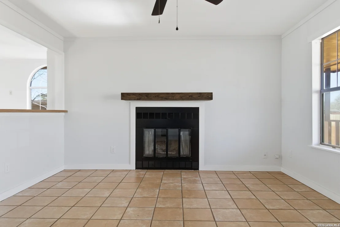Photo of 910 Cypress