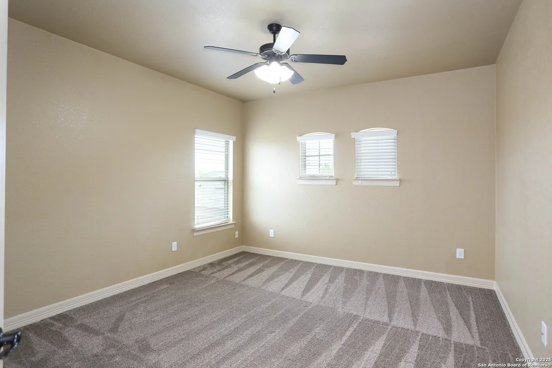 Photo of 5102 THYMUS DR