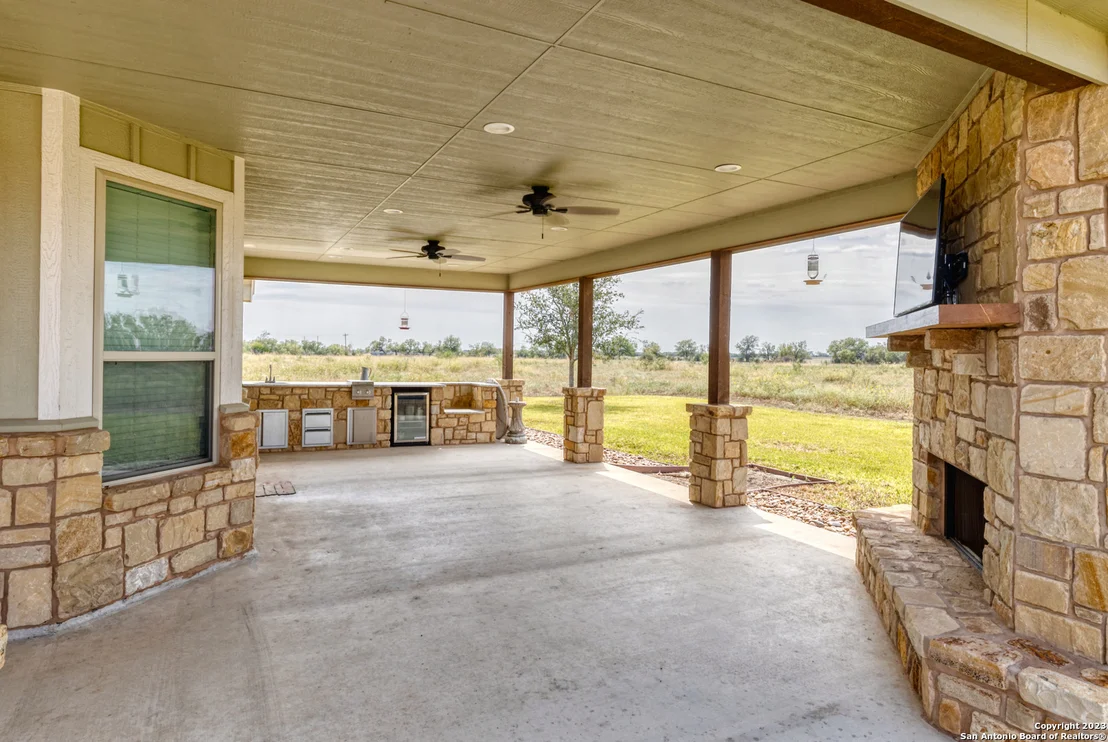 Photo of 2371 N Ranch Road 187