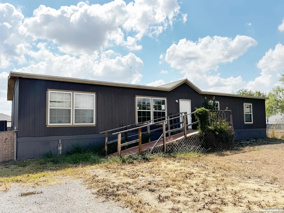 Photo of 808 Pecan