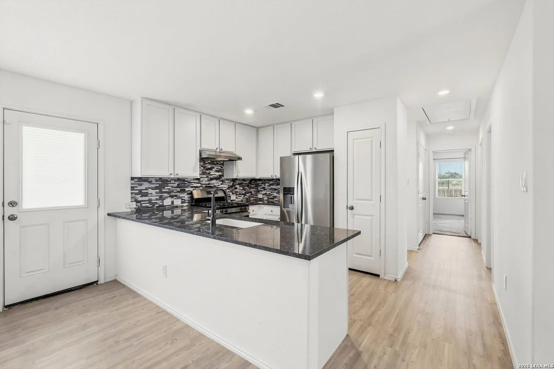 Photo of 13543 Barton Cove