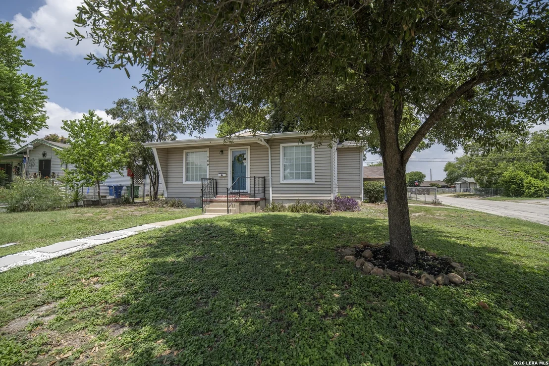 Photo of 159 SHRINE AVE