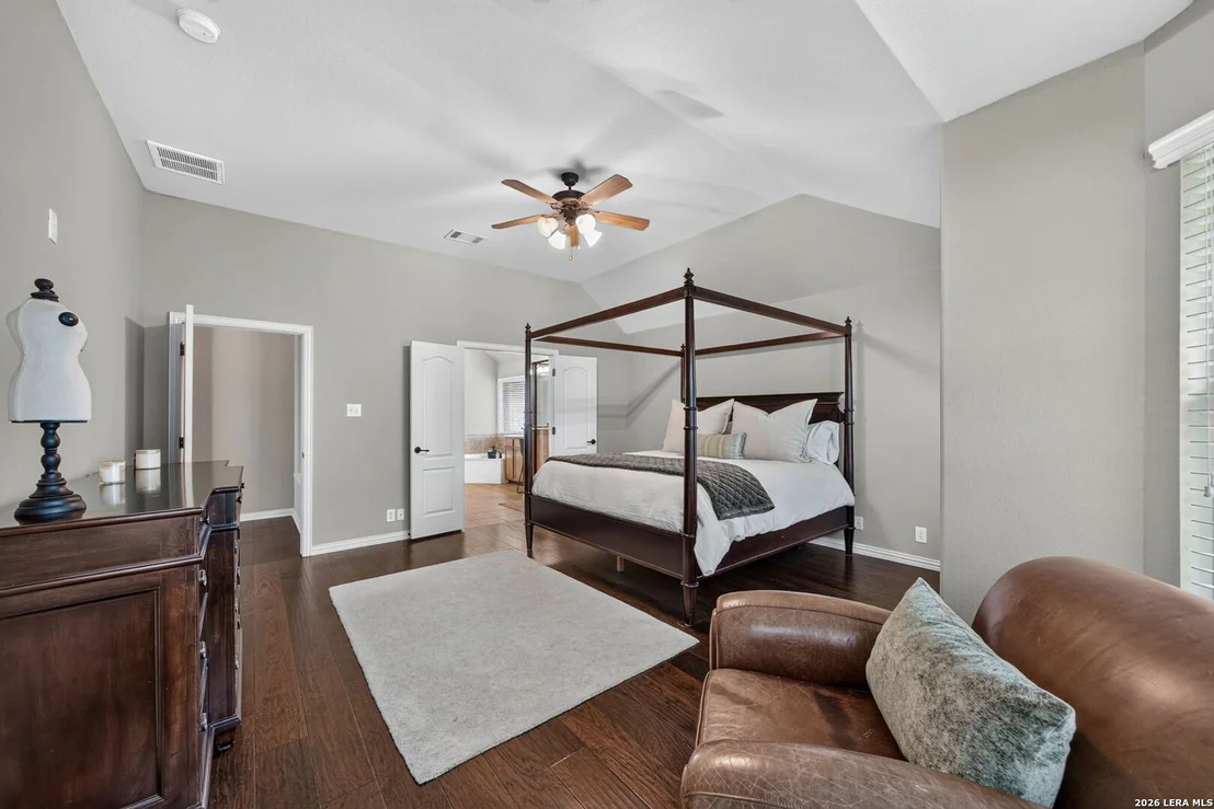 Photo of 13010 Gordons Mott