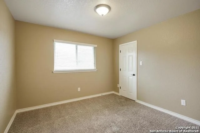 Photo of 6402 LOWRIE BLOCK