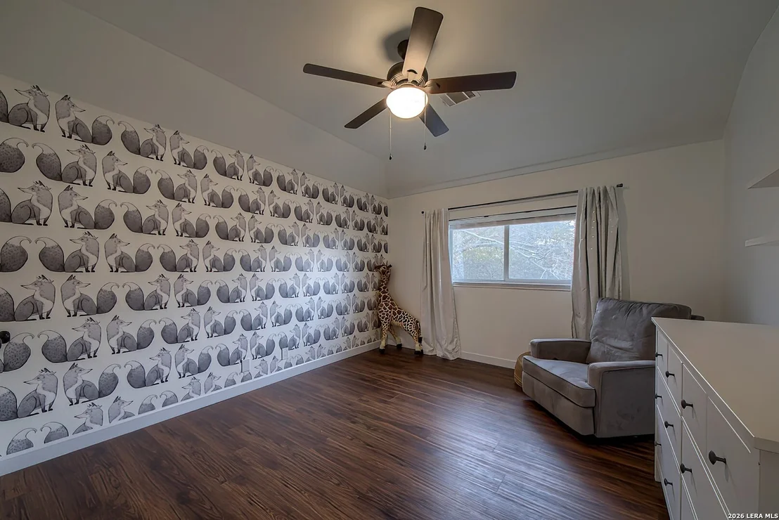 Photo of 19442 Mill Oak