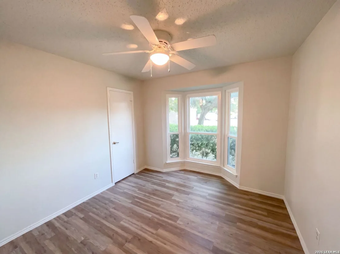 Photo of 9511 ELM GLN