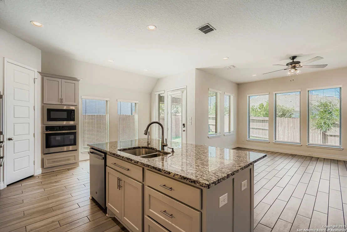 Photo of 4975 Winkler Trail