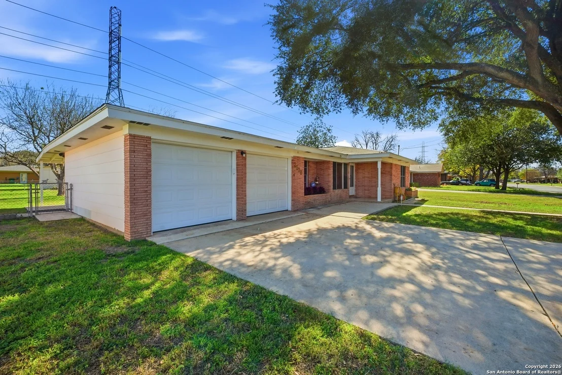 Photo of 2618 Tyne Dr.