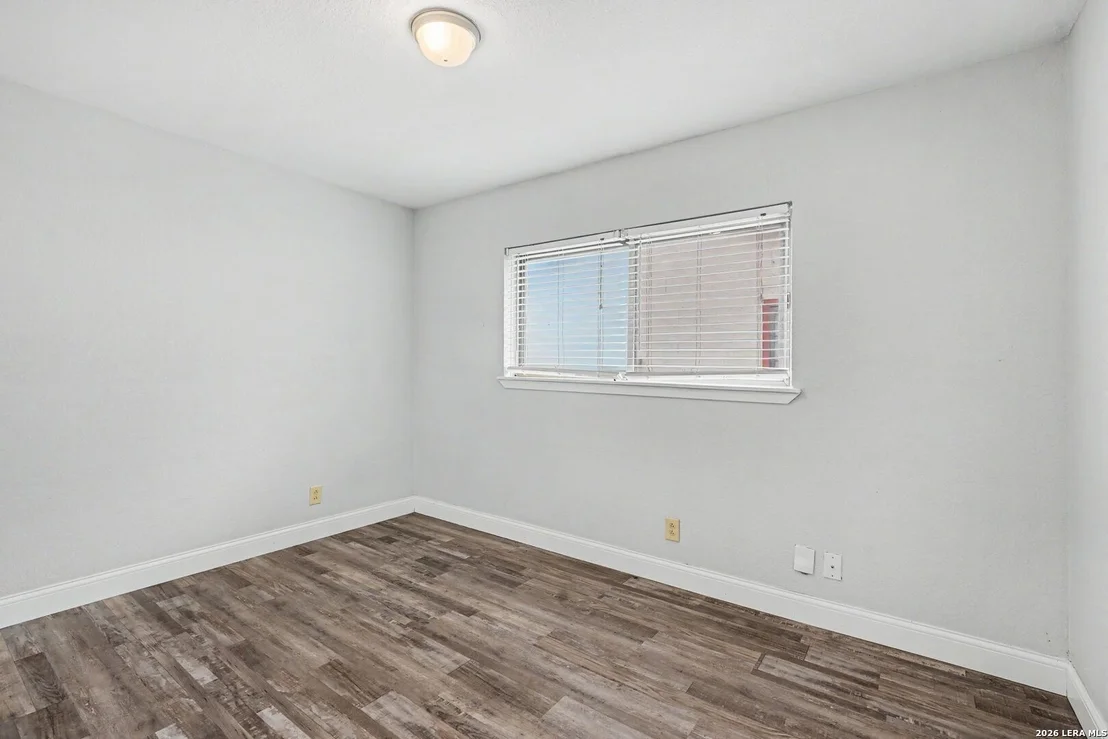 Photo of 3606 Versailles Dr