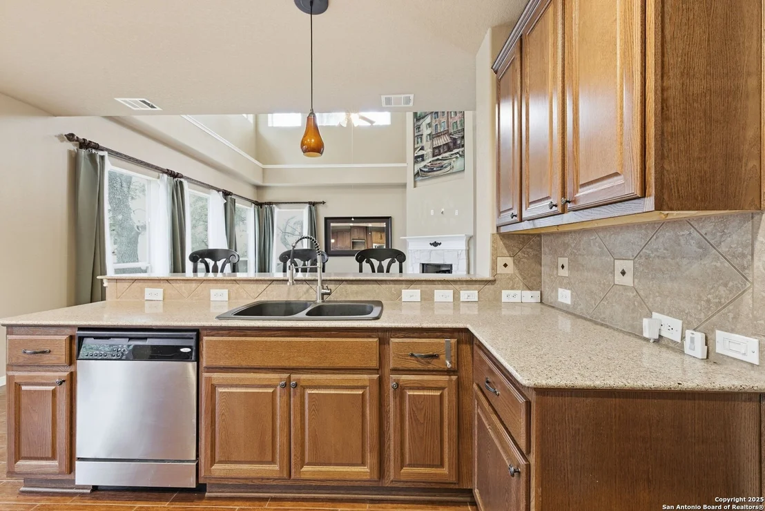 Photo of 2106 Laurel Pt