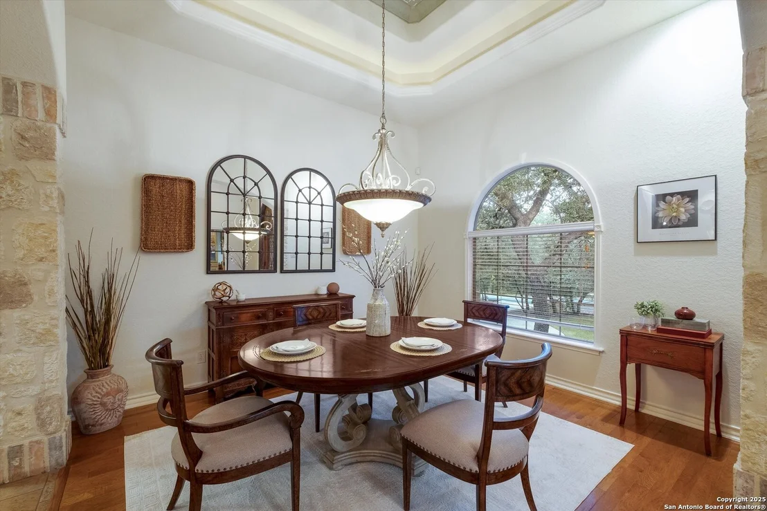 Photo of 15271 Chinquapin
