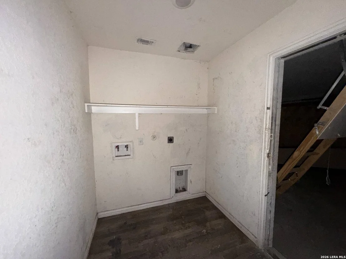 Photo of 438 Corliss
