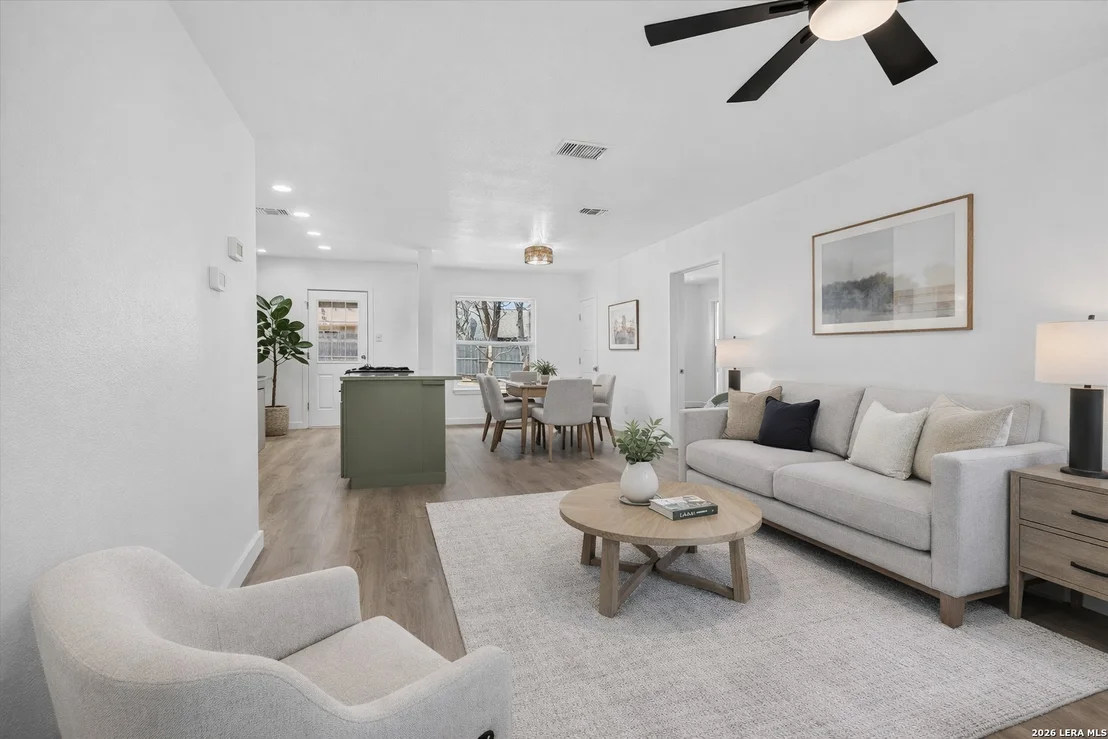 Photo of 6218 Hillston