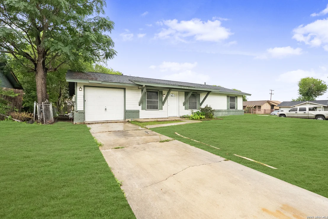 Photo of 7335 Glen Brk
