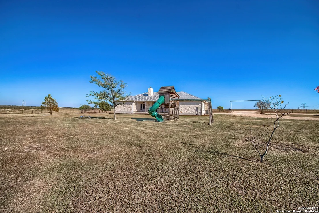 Photo of 240 Glory Lane