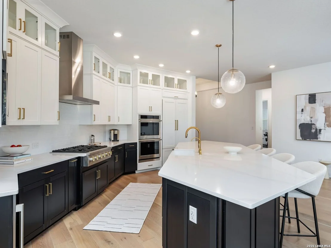 Photo of 3914 Balentine
