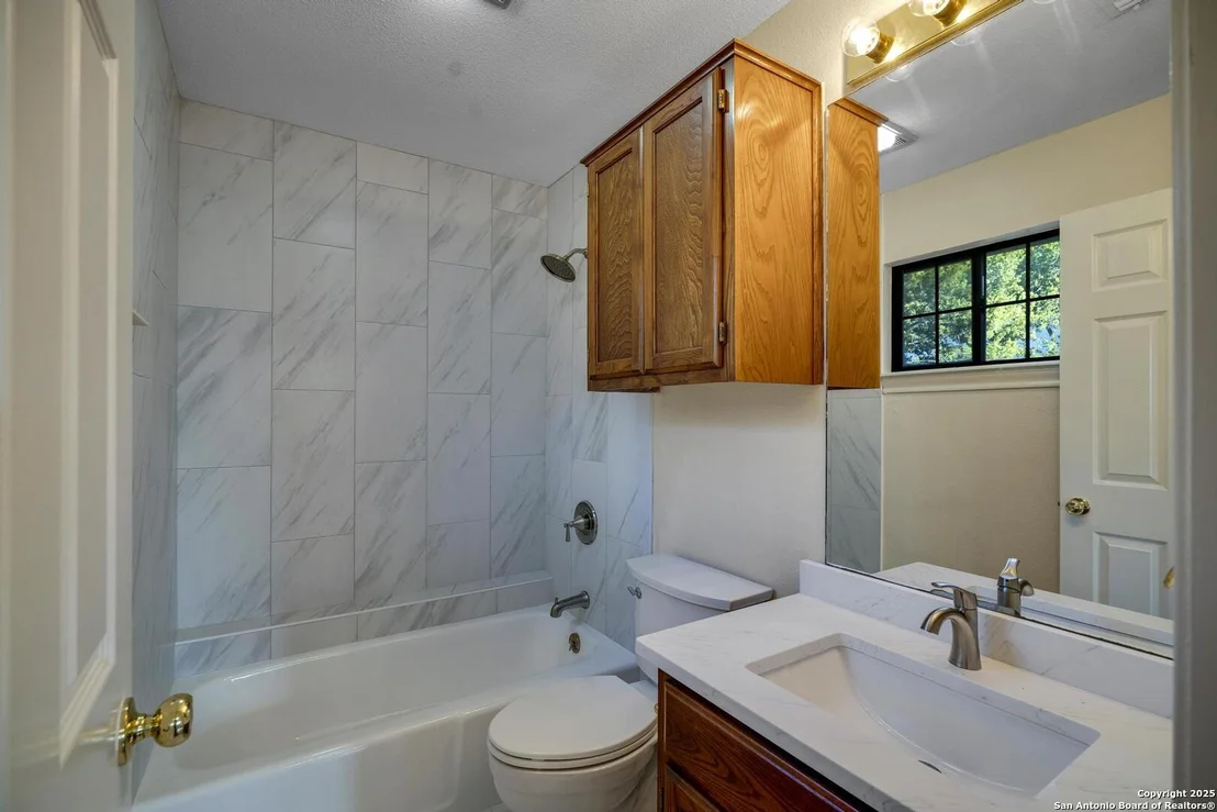 Photo of 1603 Hawks Ridge