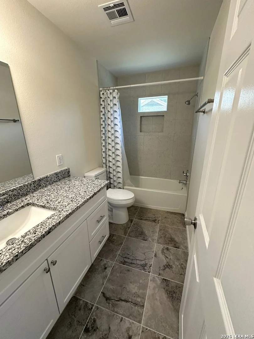 Photo of 907 Dove Ave.