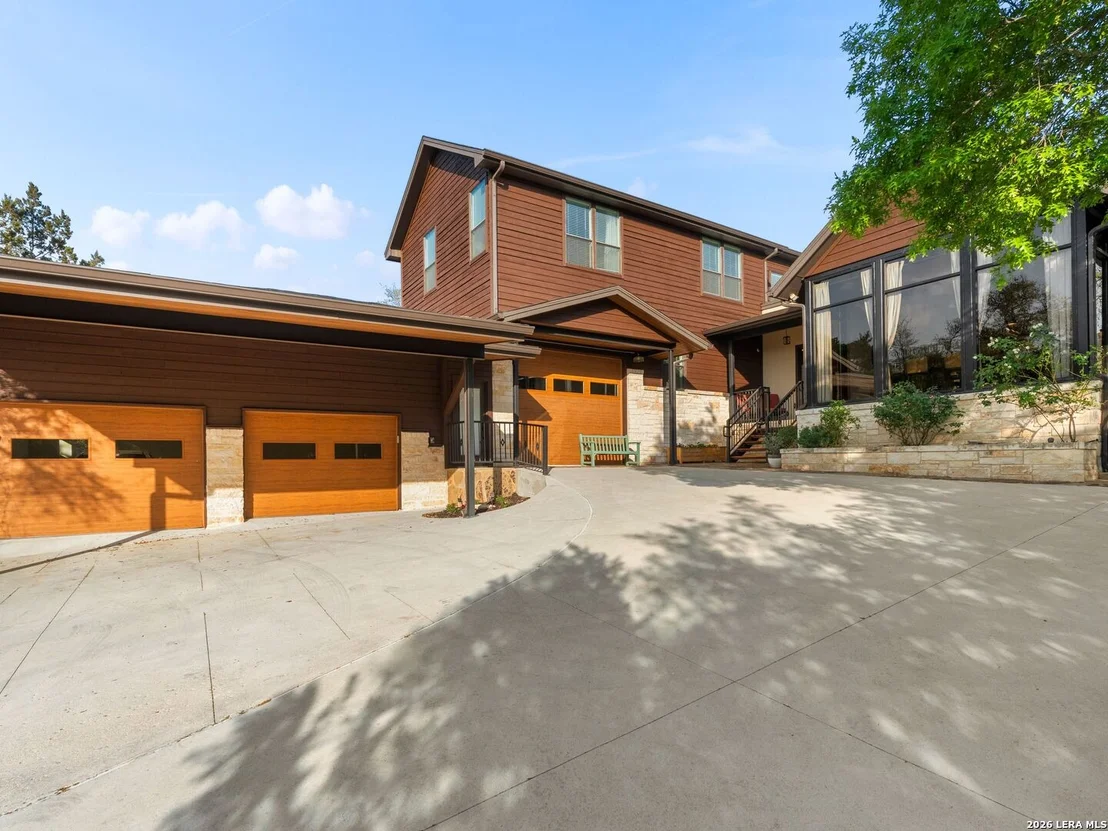 Photo of 1146 VICTORIA LN