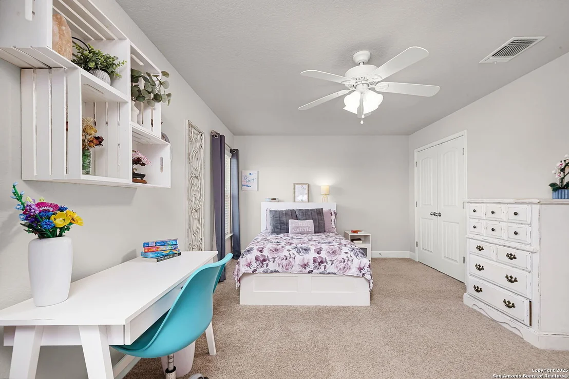 Photo of 124 White Rock