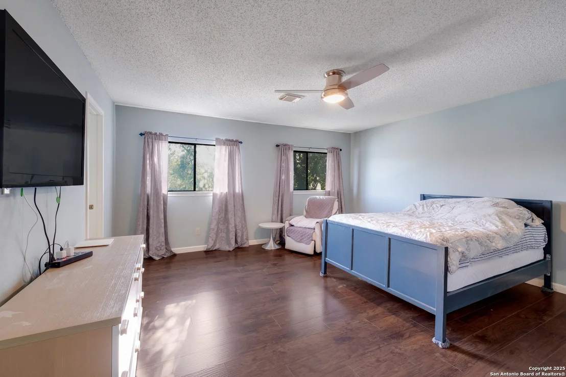 Photo of 13562 Mason Crest
