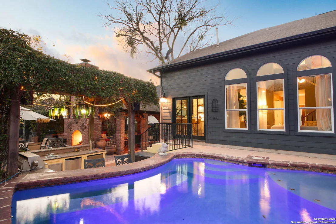 Photo of 1106 El Sierro