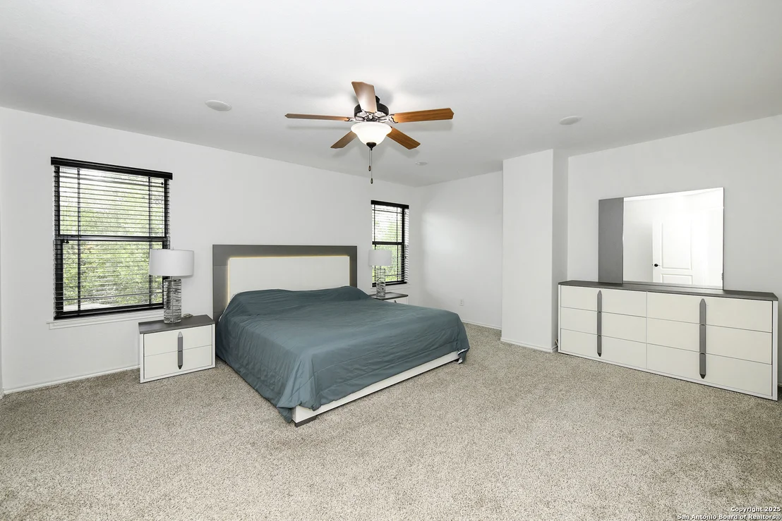Photo of 2827 Dusseldorf
